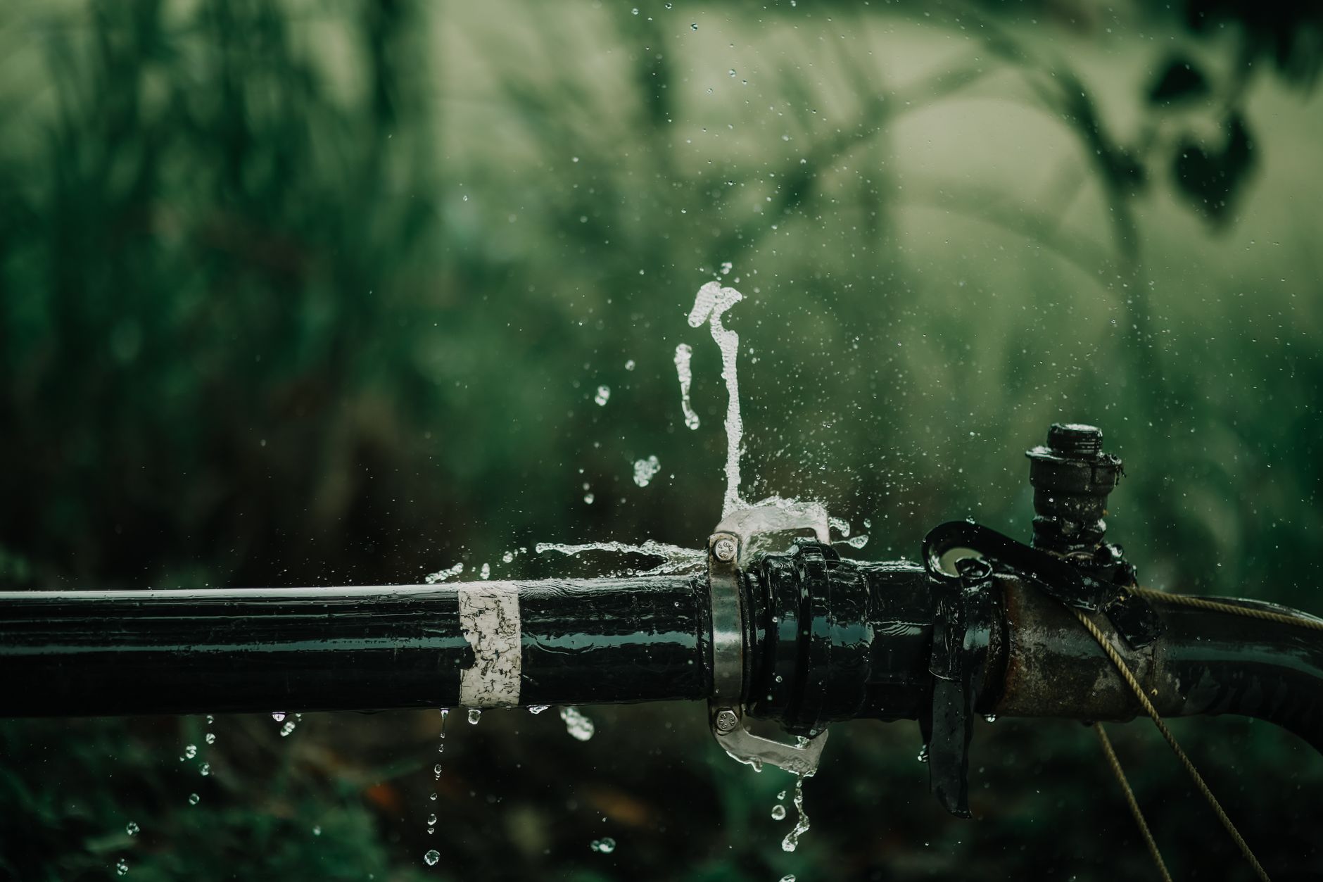 Comment détecter une fuite d&rsquo;eau chez toi ?