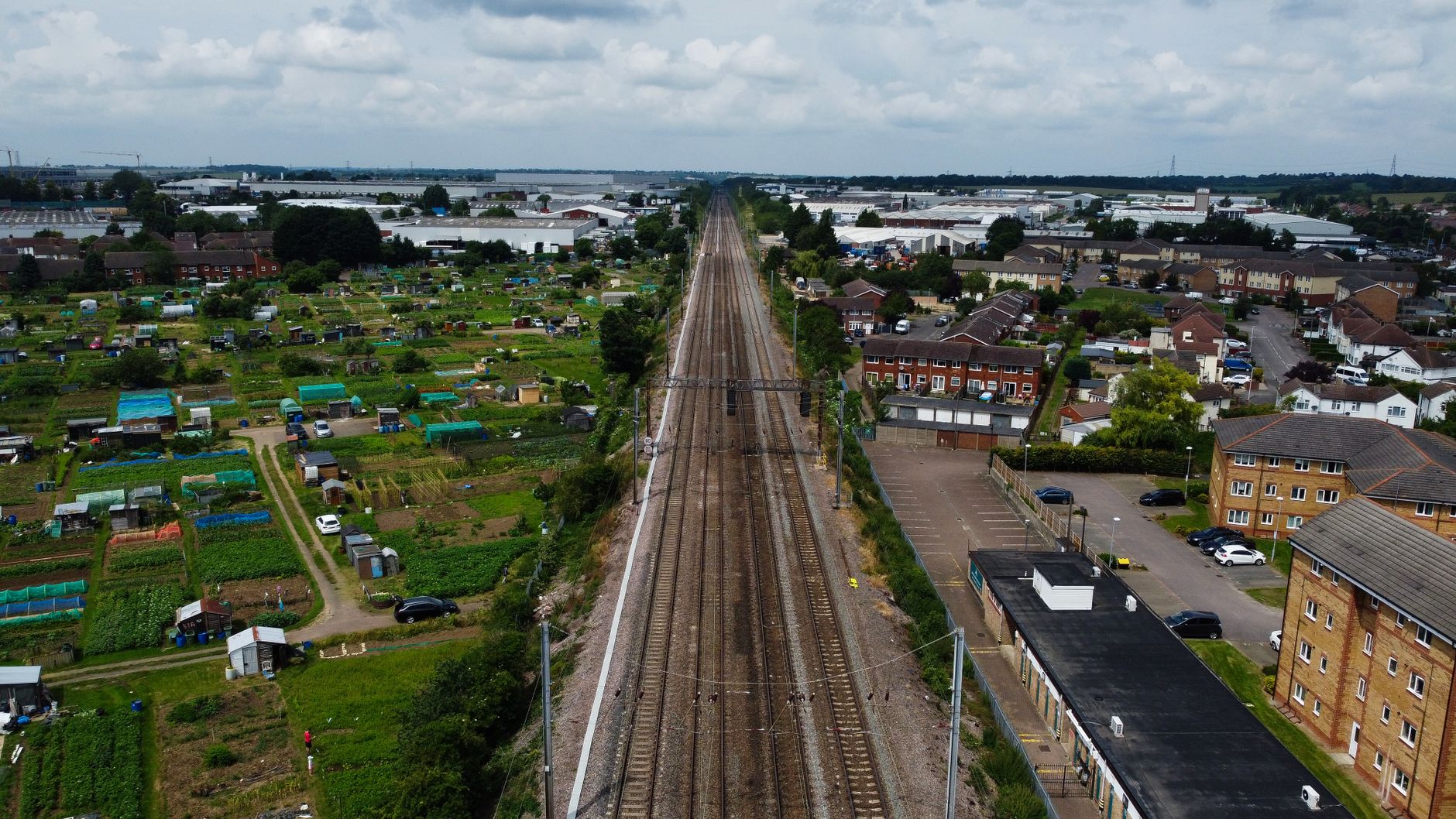 Vue aérienne d un terrain résidentiel avant construction