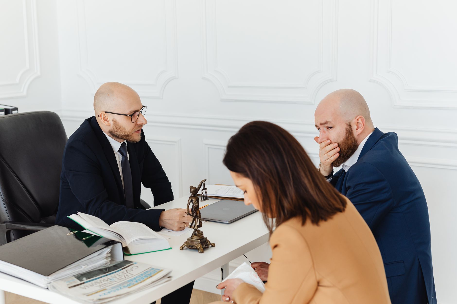 Consultation juridique dans un bureau